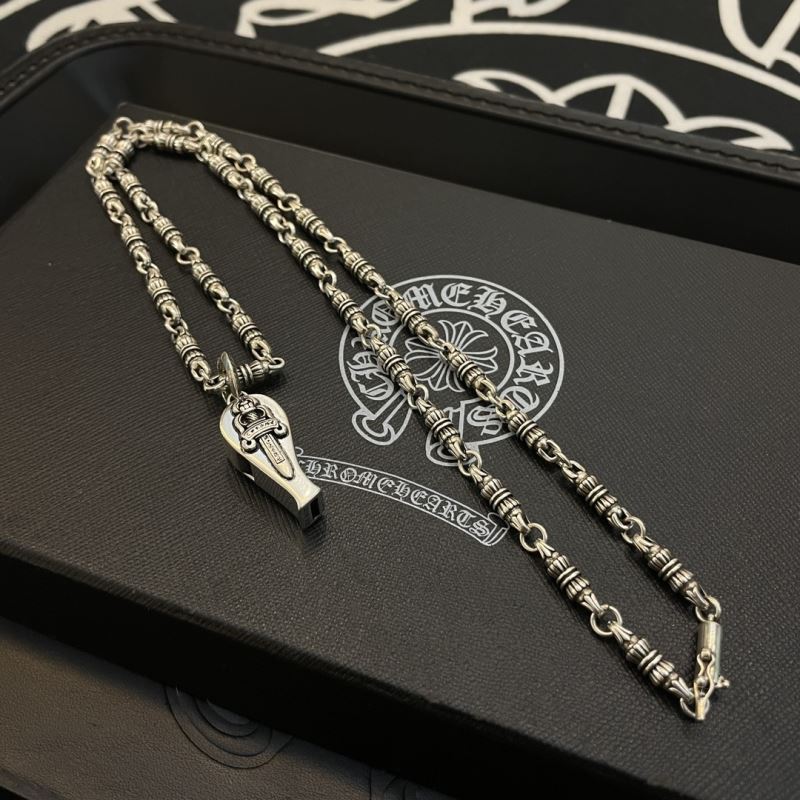 Ch*0me He**ts necklaces